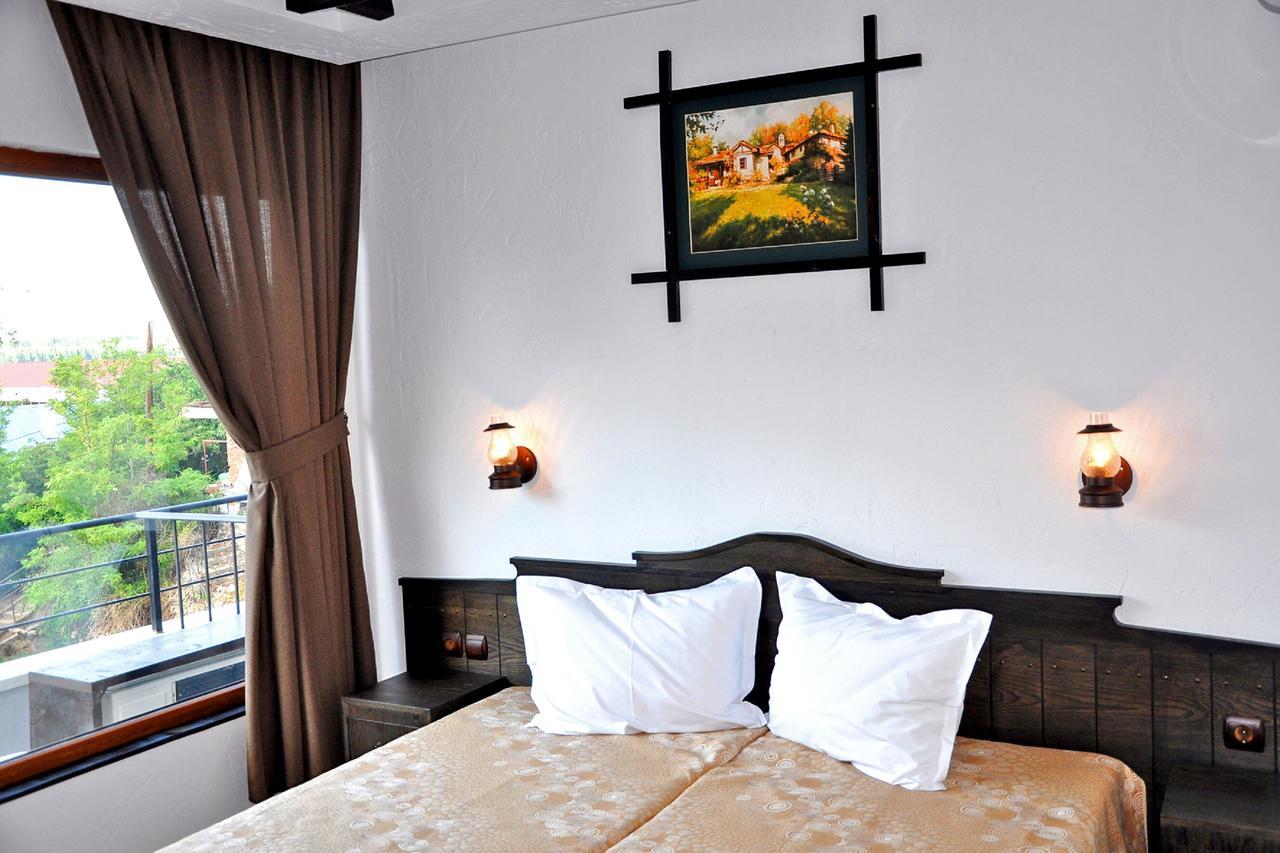 Kaleto Hotel Lom Esterno foto